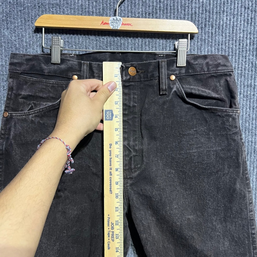 Vintage Wrangler Jeans Mens 33x32 Black Cowboy Cut 13MWZKL Straight Leg Denim - Picture 4 of 11